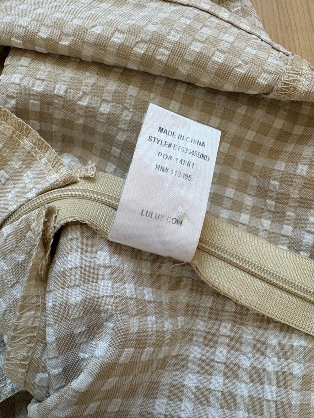 Lulus Tan and White Gingham Square-Neck Crop Top - Large - Picture 6 of 10